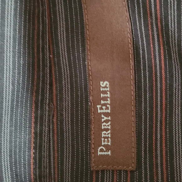 Men's Dress Shirt - Picture 6 of 7